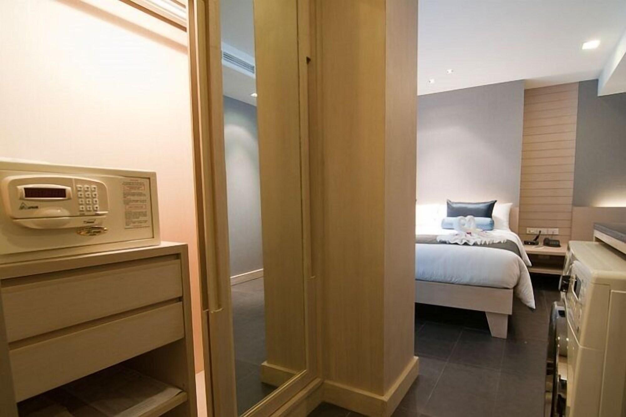 Ashlee Heights Hotel Patong Экстерьер фото