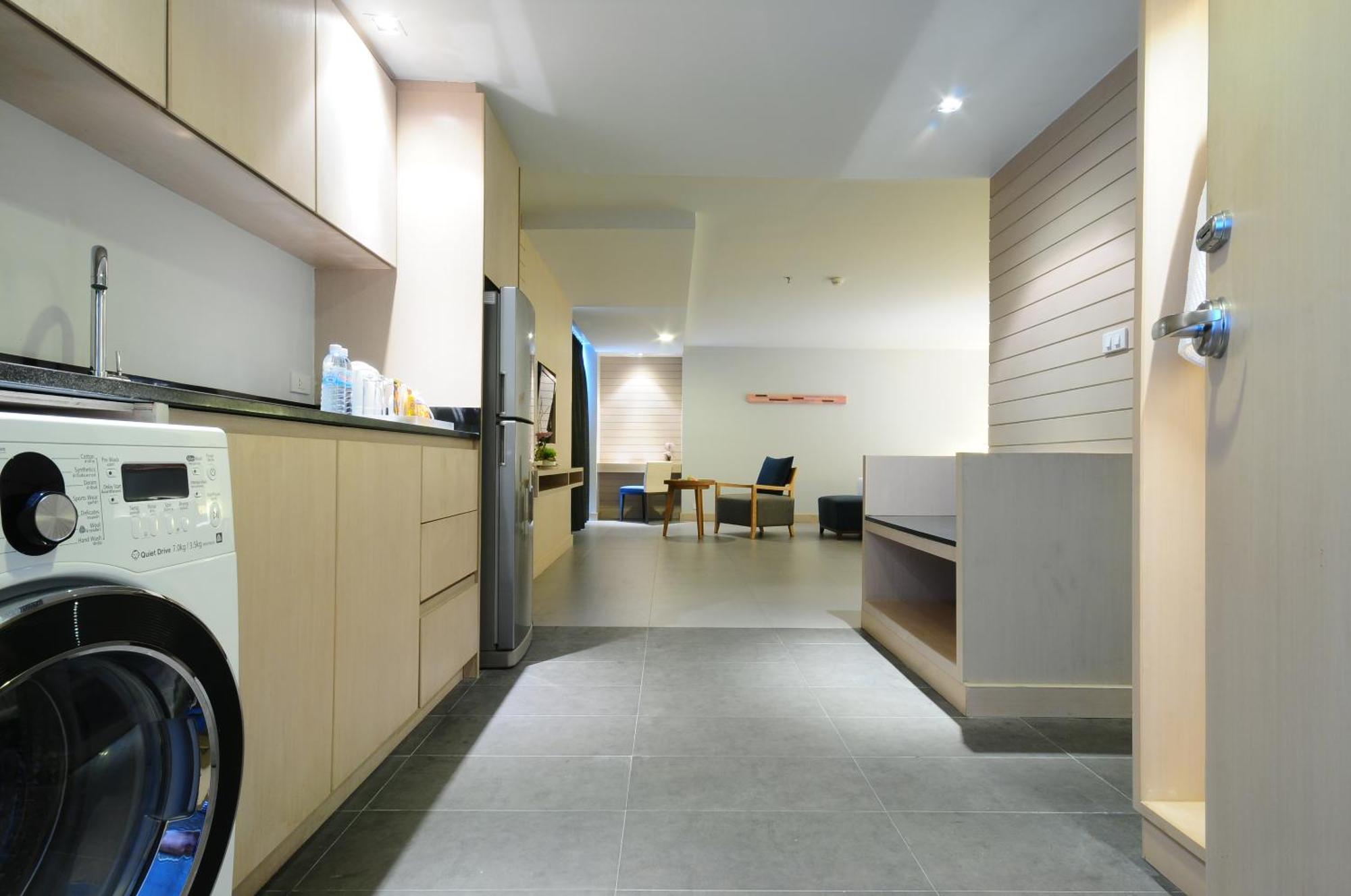 Ashlee Heights Hotel Patong Экстерьер фото